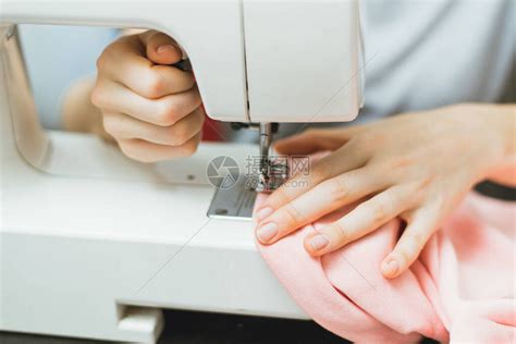 精准缝制，考取缝纫工职业技能等级证书，成为顶尖缝纫师！