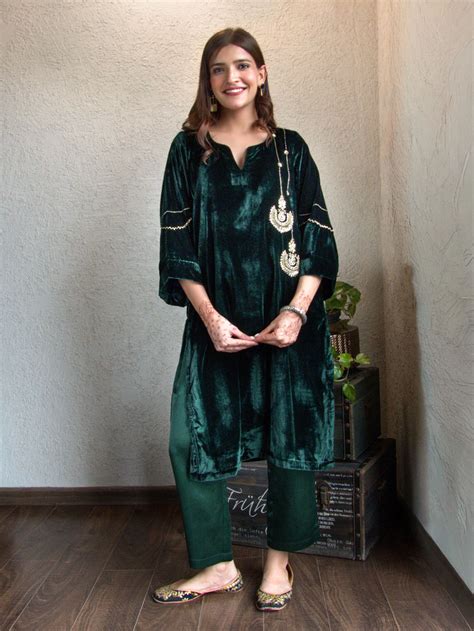 Navy Blue Embroidered Velvet Kurta with Pants - Set of 2