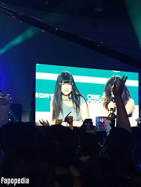 AriaSaki Nude OnlyFans Leaks - Photo #961103 - Fapopedia