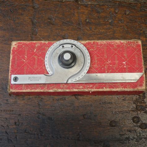 Old Engineering Tools 的图像结果