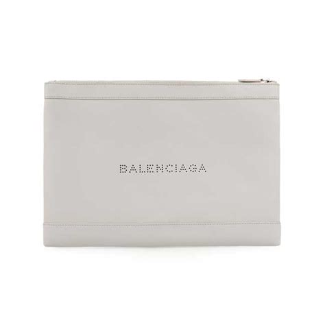 Love flashing brand logos and names? Well, you’re right on trend now ...