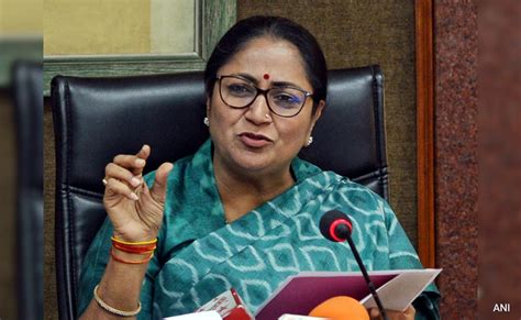 दिल्‍ली पुलिस इन कामों के लिए अब नहीं बनाएगी लाइसेंस, LG और CM ने बताया ...