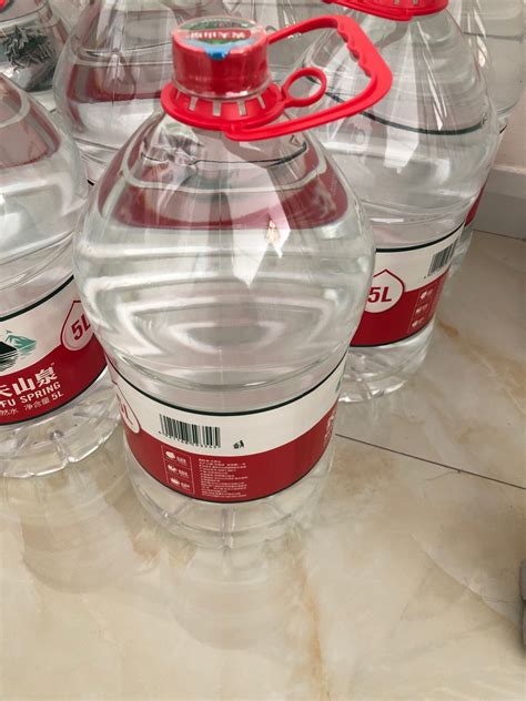 内蒙古水厂批发价格-可信赖的呼市桶装水公司产品大图