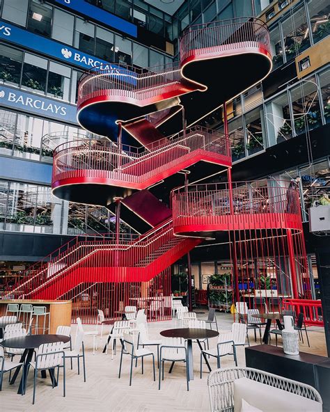 Amazing refreshed Barclays office in London 👍 | Gediminas Mikaliunas