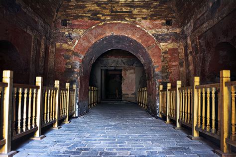 The Mystery of the Mausoleum of the Second Emperor of the Southern Tang ...