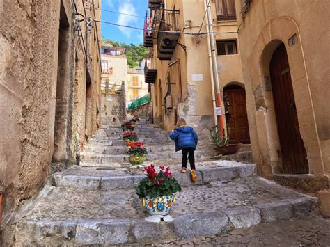 MARZAMEMI – Quick Guide to Sicily’s Dreamy Fishing Village - Mom In Italy