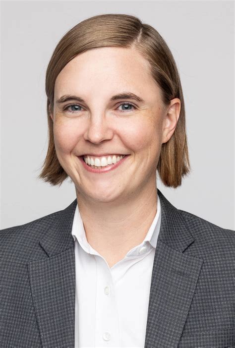 Andrea Gray - McLean & Armstrong | Construction Lawyers