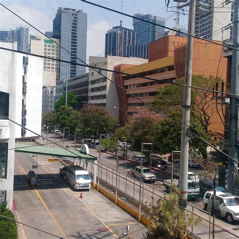 SPACES BY ECO HOTEL - Hostel Reviews, Photos, Rate Comparison (Makati ...