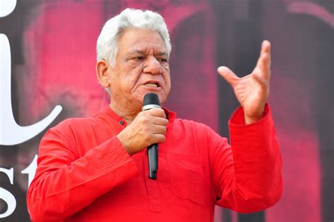 Producer Khalid Kidwai reveals Om Puri was disturbed the night before ...