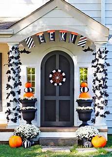Ideas Tips Exciting Front Door Yard Decorations by Ideas And Tips For Exciting Front Door And Yard Ideas Tips Exciting Front Door Yard Decorations