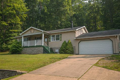 Lodging Photos – Hunter's Station Golf Course – Tionesta, PA