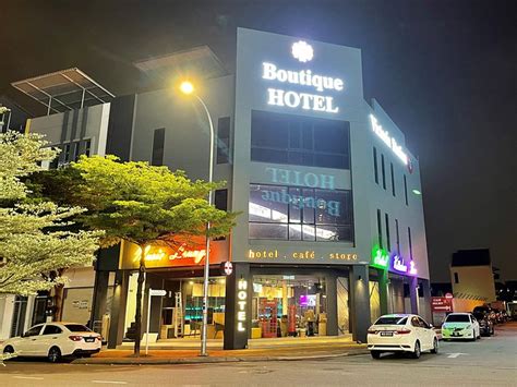 VICTORIA STATION HOTEL MELAKA - Hotel Reviews, Photos, Rate Comparison ...