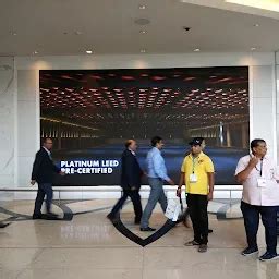 Jio World Plaza - Mobile network operator - Mumbai - Maharashtra | Yappe.in