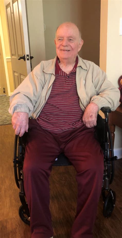 Seagle Funeral Home - Robert Moore Lynch Jr, 85, of Savannah, GA passed ...