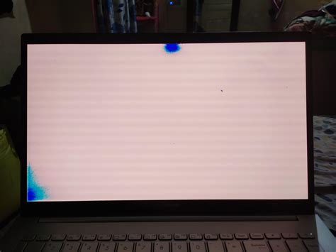 I just spotted blue spots on my asus vivobook oled display, can anyone ...