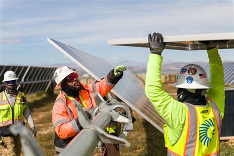 Census Solar Job Trends - Interstate Renewable Energy Council (IREC)