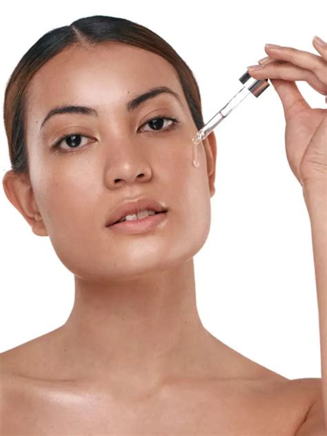 Carrot Seed Oil Benefits: This Korean oil is going VIRAL for its beauty ...