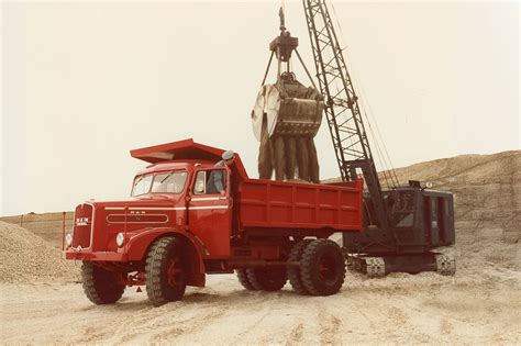 The Past and Present of Road Transportation :: truckinfocus.com