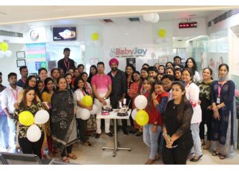 3 Best Fertility Clinics in New Delhi - Expert Recommendations