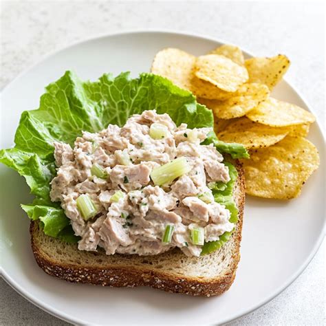 Simple Tuna Salad – The Best Classic Tuna Mayo Recipe for Quick & Easy ...