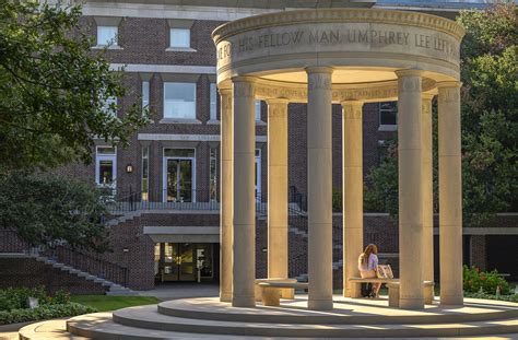 SMU Tops Texas Law Schools with 98.52% First-Time Bar Passage Rate ...