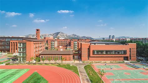 济南大学城实验学校（小学、初中、高中）建设项目