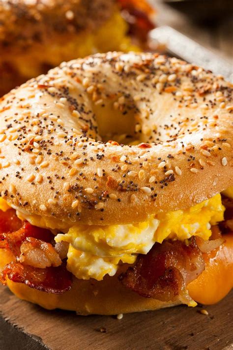 Easy Bagel Breakfast Sandwich - A Spectacled Owl