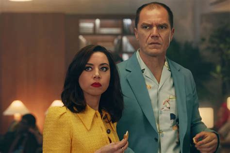 Aubrey Plaza Ritz Commercial 的图像结果