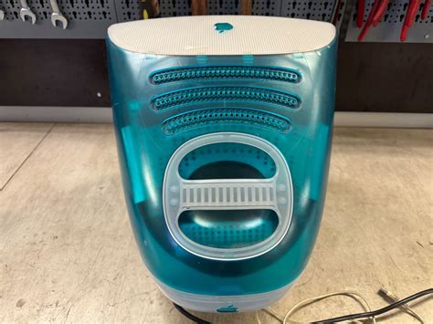 iMac First One 的图像结果