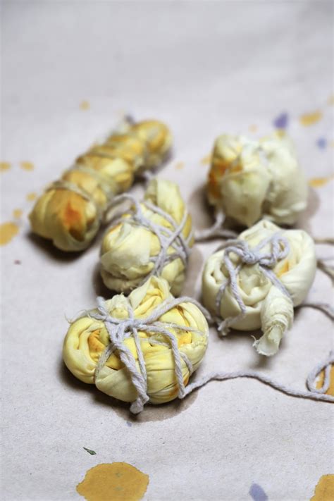 What is Eco-printing a.k.a Steam Bundling - kathryndavey.com