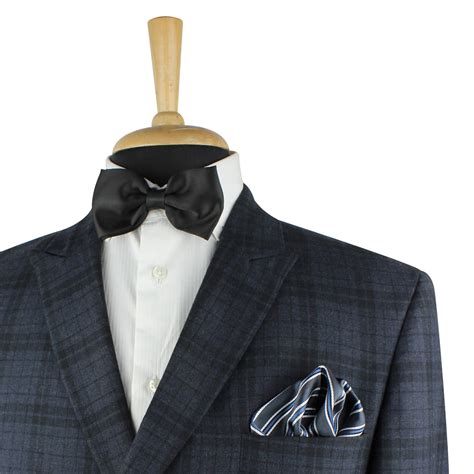Kovove The Picturesque Striped Black Necktie and Pocket Square Gift Bo