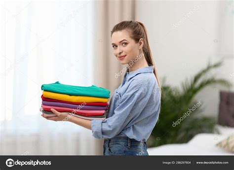 Clean Clothes 的图像结果