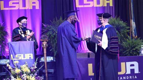 LSUA Spring 2021 Graduation 的图像结果