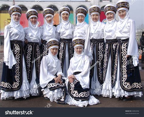 Kyrgyz Republic March 8 Kyrgyz Women Stock Photo 42854356 - Shutterstock