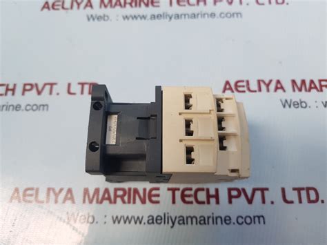 Schneider electric cad32 control relay 230v 50/60hz – Aeliya Marine Tech