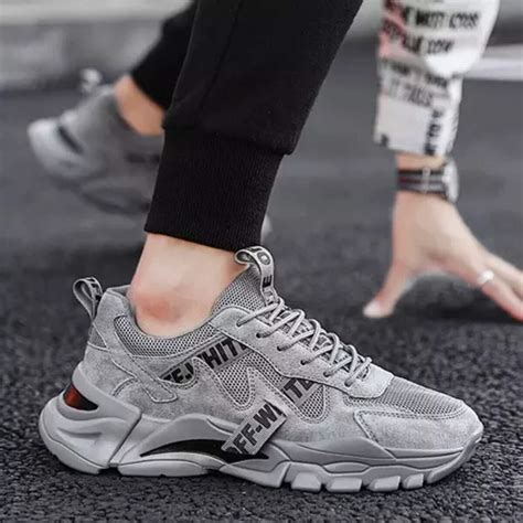 Sports Shoes 的图像结果