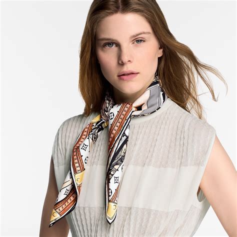 LV Library Square 70 . - Accessories | Louis Vuitton India