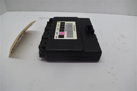 Body Control Module 2005 Sierra 的图像结果