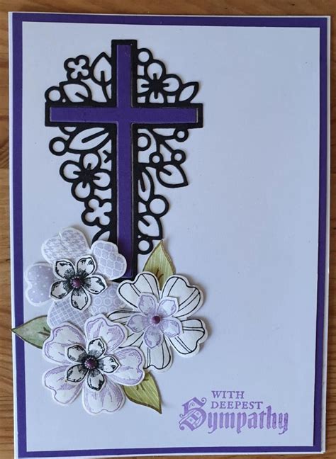 Woman receives sympathy card from King following death of mother