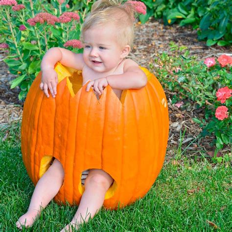 20 Pumpkin Carving Ideas to Inspire You this Halloween | Reader's Digest