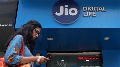 Jio bans popular porn websites like Pornhub in India likely after DoT ...