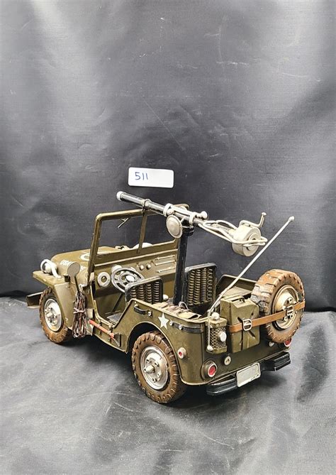 LARGE METAL ARMY JEEP TOY