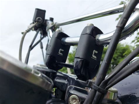 2 Inch Straight Handlebar Risers for Interceptor 650 – CARBON RACING