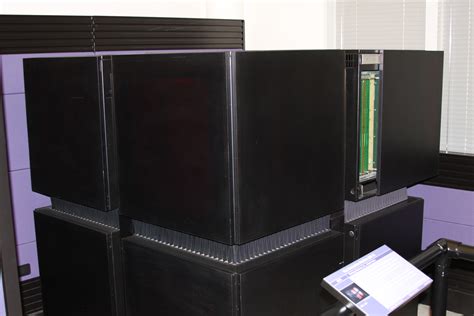 Connection Machine 的图像结果