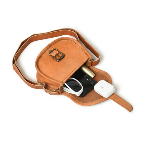 Lara Crossbody Sling Bag – Stylish, Lightweight & Versatile Everyday ...