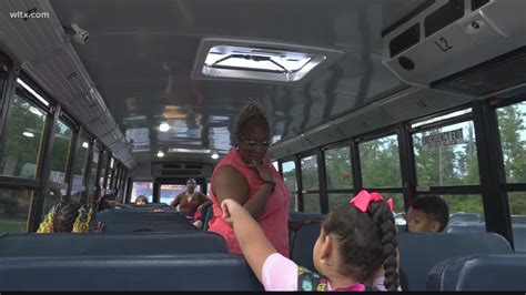 Introducing Richland Two's bus driver of the year | wltx.com