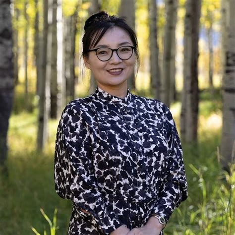 A Necessary Lie: Escape for Freedom and Love eBook : Kim, Doohyun ...