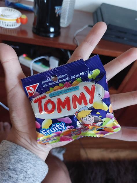 why they selling tommy's beans : r/tommyinnit