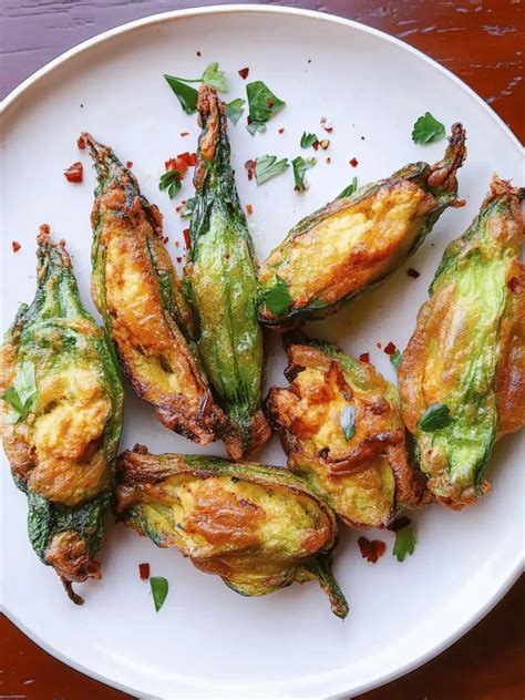 Perfectly Crispy Fried Ricotta-Stuffed Squash Blossoms Recipe