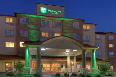 HOLIDAY INN & SUITES ALBUQUERQUE AIRPORT BY IHG - Hotel Reviews, Photos ...